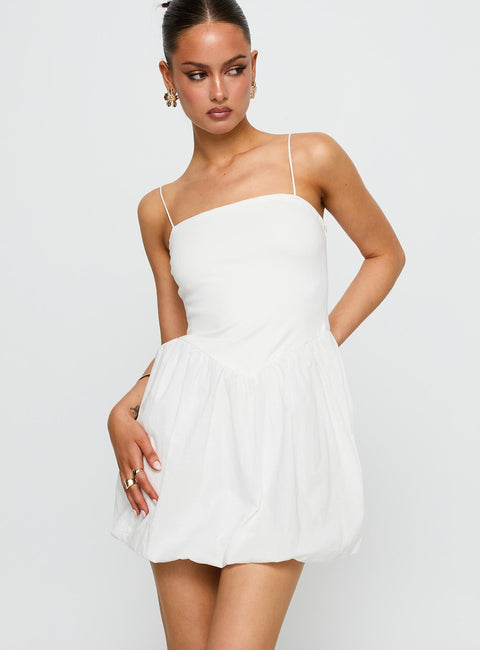 front view of model wearing Princess Polly Vista Amora Bubble Hem Mini Dress White Square Neck 