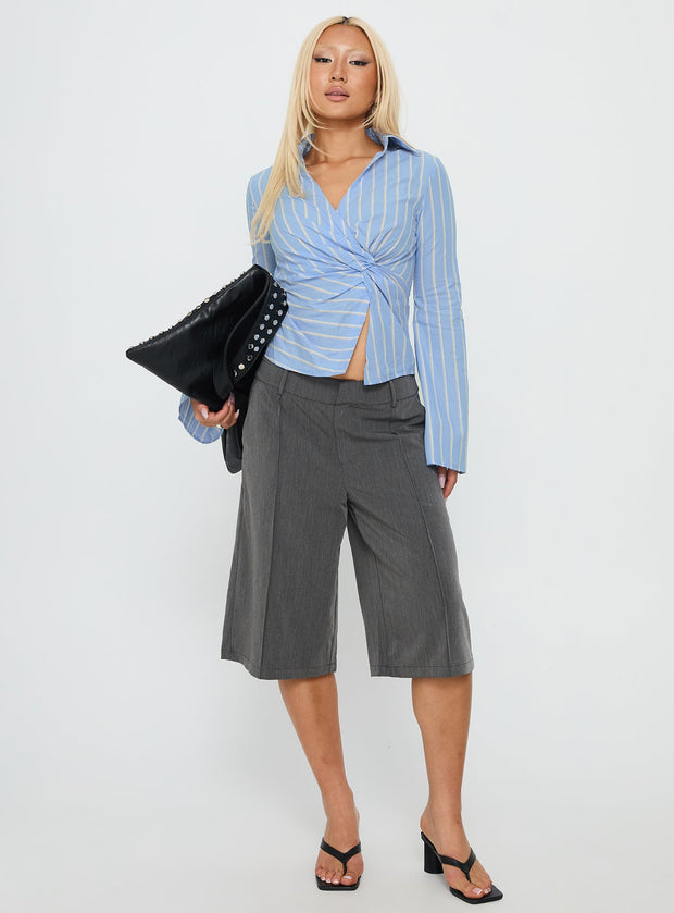Ameliah Long Sleeve Twist Shirt Blue Stripe
