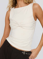 Azaire Twist Top Cream